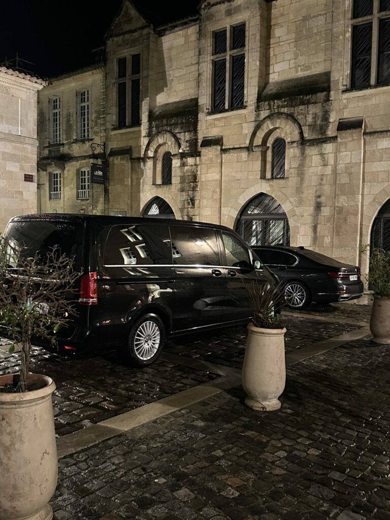 Aquitaine Limousine / Bacchus Tours